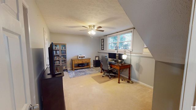 5204 Ogilvie Ave, Paducah, KY 42001