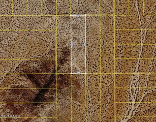 Nearby E Ave F/165th St E, Lancaster, CA 93535