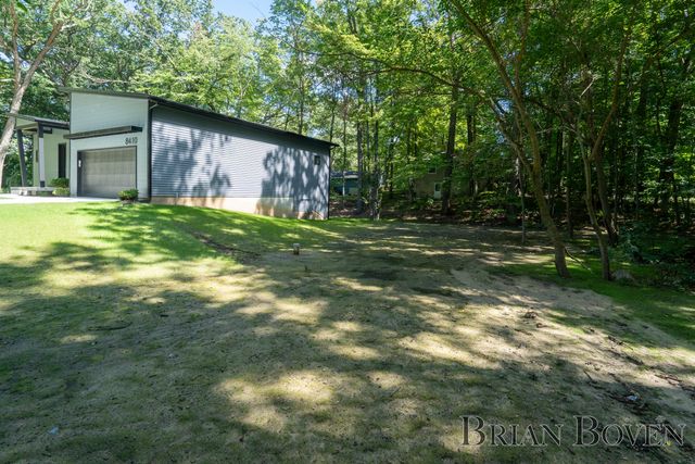 8410 Brower Avenue Ne, Courtland Twp, MI 49341