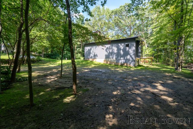 8410 Brower Avenue Ne, Courtland Twp, MI 49341