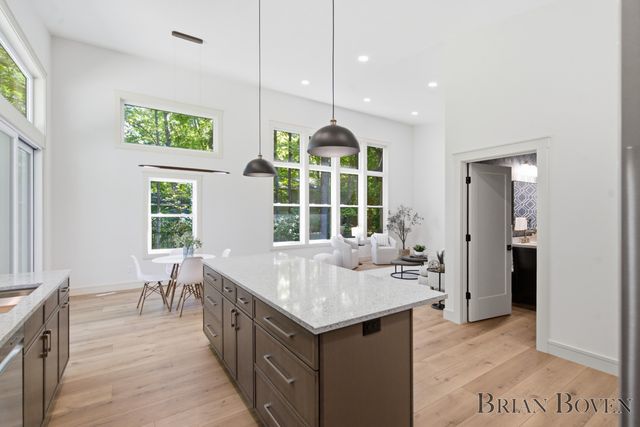 8410 Brower Avenue Ne, Courtland Twp, MI 49341