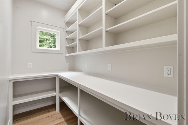 8410 Brower Avenue Ne, Courtland Twp, MI 49341