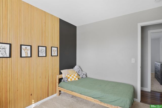 15462 Mormon Circle, Bennington, NE 68007