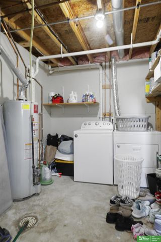 15462 Mormon Circle, Bennington, NE 68007