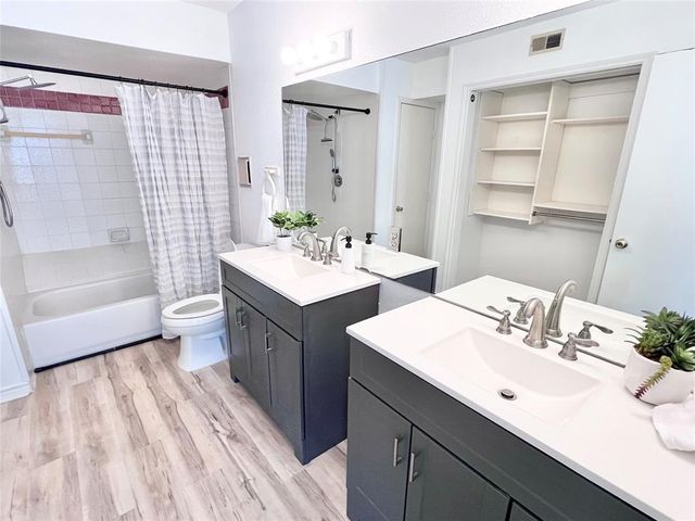 2450 Wickersham LN 106, Austin, TX 78741