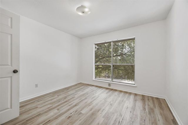 2450 Wickersham LN 106, Austin, TX 78741