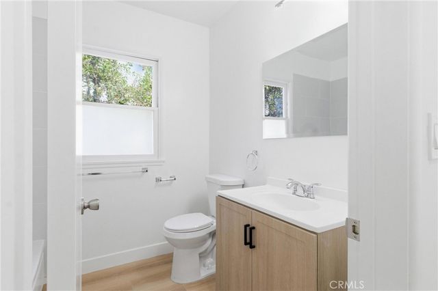 11251 Dronfield, Pacoima, CA 91331