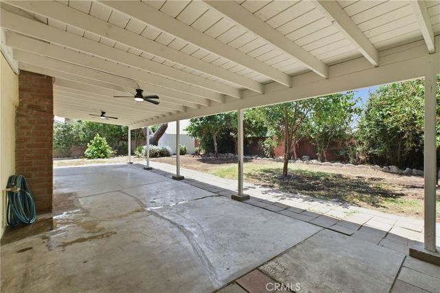 11251 Dronfield, Pacoima, CA 91331