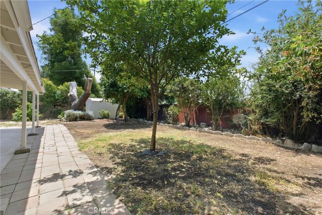 11251 Dronfield, Pacoima, CA 91331
