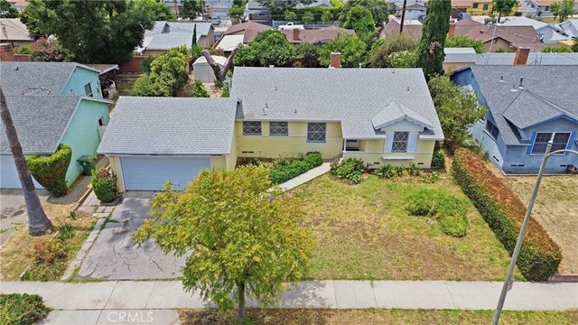 11251 Dronfield, Pacoima, CA 91331