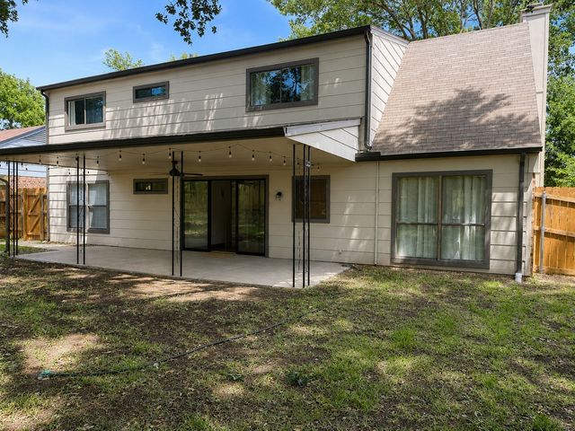 4325 Winchester Court, Grand Prairie, TX 75052