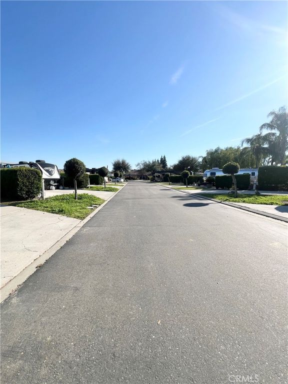 Image 4 of property listing at 5001 E. Robertson Blvd #49, Chowchilla, CA 93610