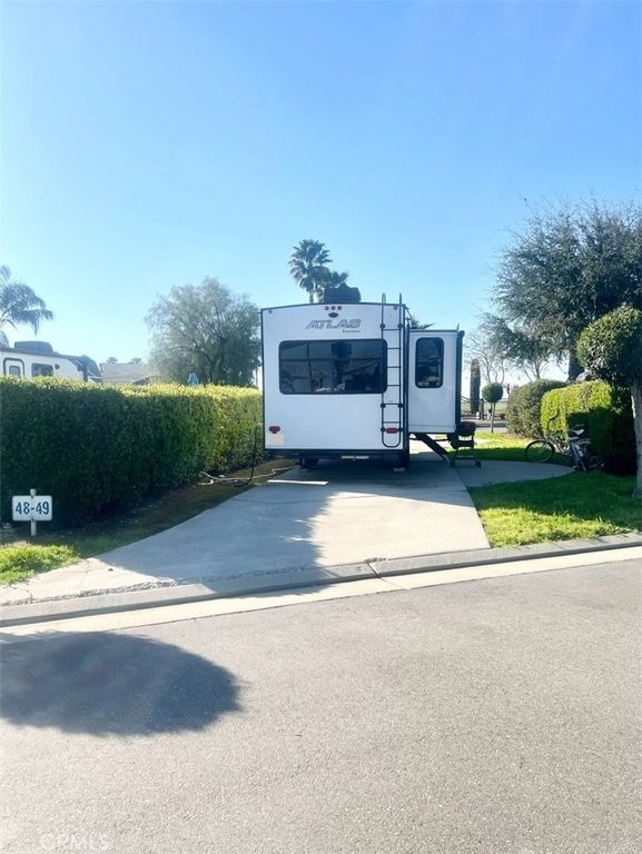 Image 5 of property listing at 5001 E. Robertson Blvd #49, Chowchilla, CA 93610