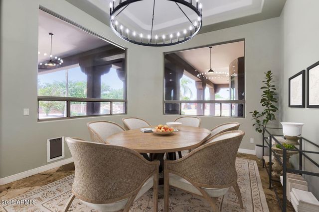 2726 E VIA DEL ARBOLES Street, Gilbert, AZ 85298