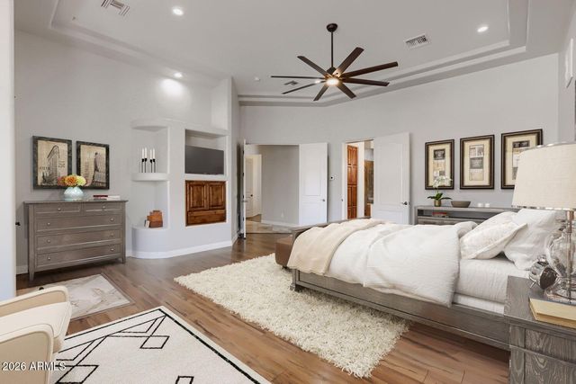 2726 E VIA DEL ARBOLES Street, Gilbert, AZ 85298