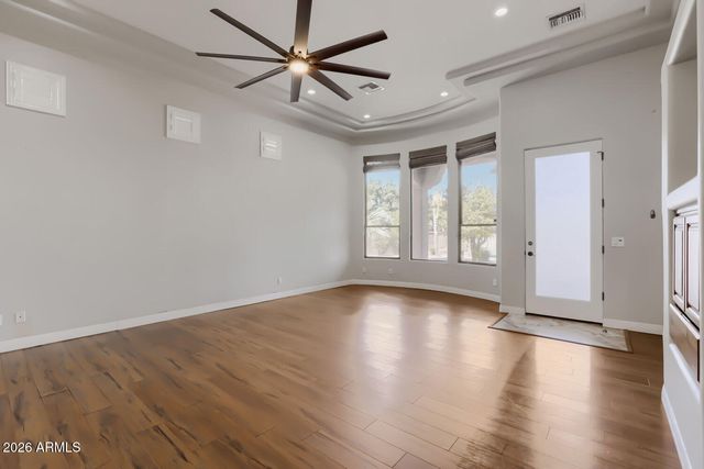 2726 E VIA DEL ARBOLES Street, Gilbert, AZ 85298