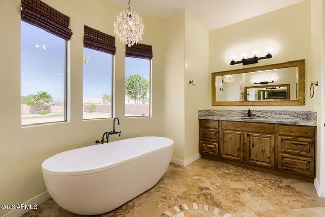 2726 E VIA DEL ARBOLES Street, Gilbert, AZ 85298