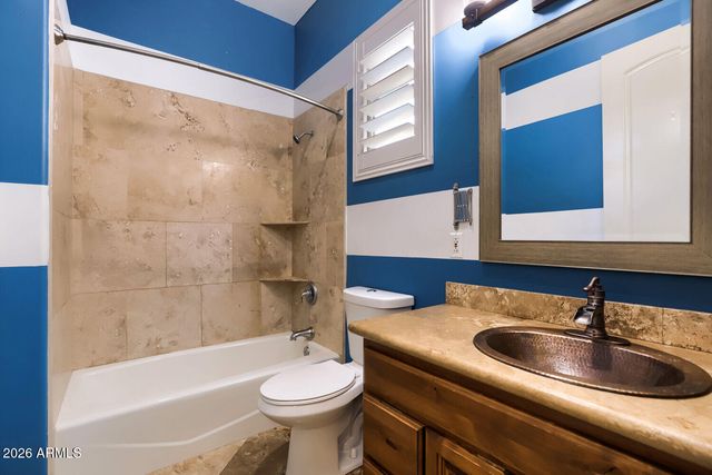 2726 E VIA DEL ARBOLES Street, Gilbert, AZ 85298