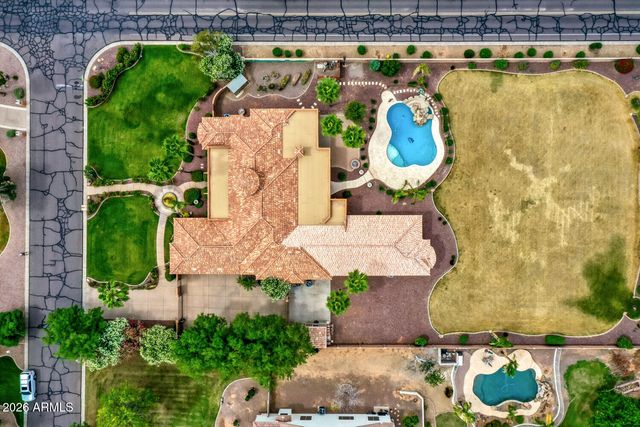 2726 E VIA DEL ARBOLES Street, Gilbert, AZ 85298