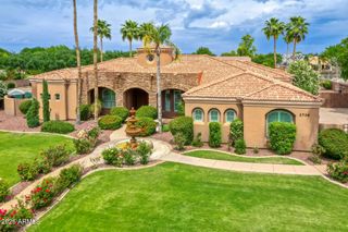2726 E VIA DEL ARBOLES Street, Gilbert, AZ 85298