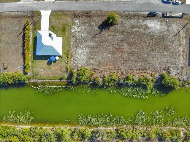 429 NW 14th ST, Cape Coral, FL 33993