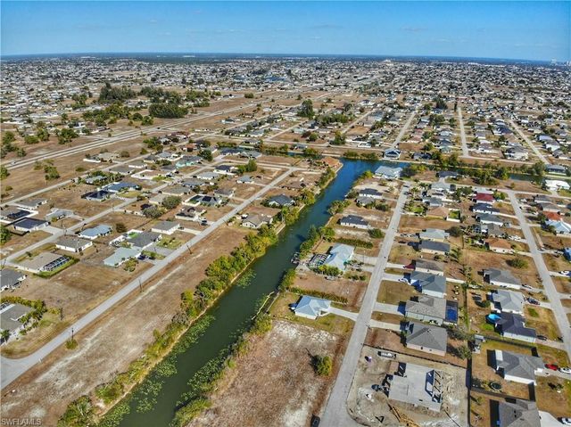 429 NW 14th ST, Cape Coral, FL 33993