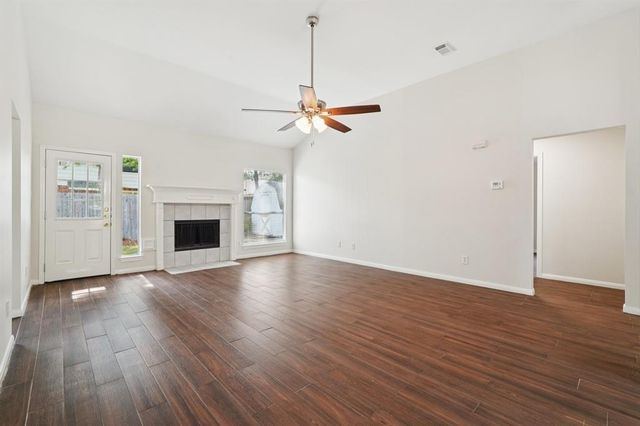 1530 Hudgens Avenue, Katy, TX 77493