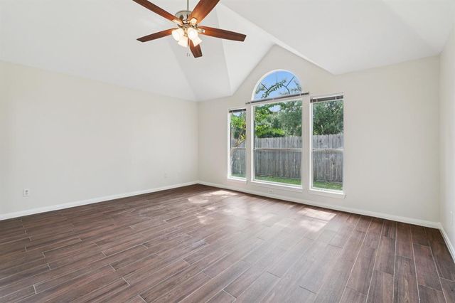 1530 Hudgens Avenue, Katy, TX 77493