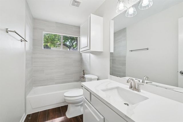 1530 Hudgens Avenue, Katy, TX 77493