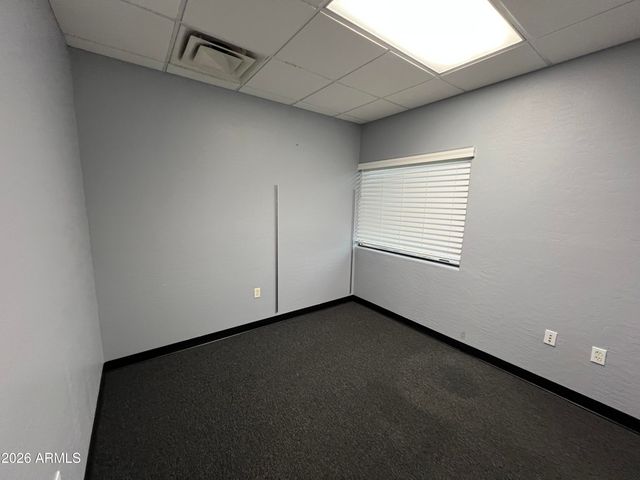 16448 N 40TH Street, Phoenix, AZ 85032