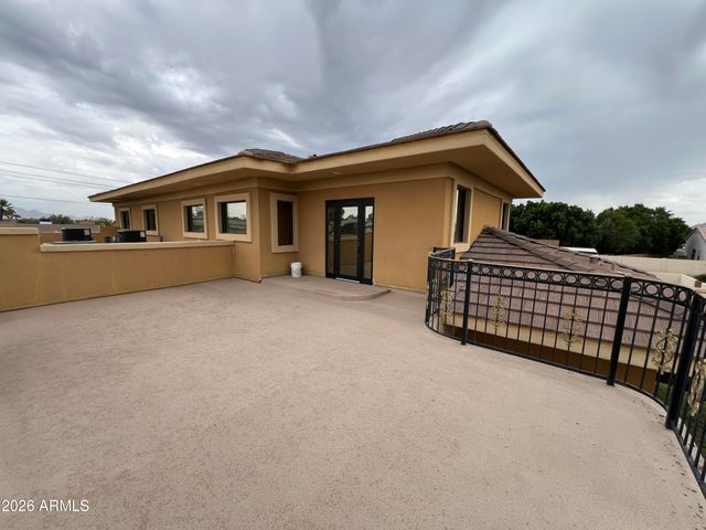 16448 N 40TH Street, Phoenix, AZ 85032