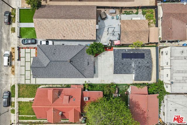 227 W 41st Street, Los Angeles, CA 90037