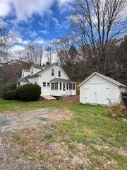 310 Route 30, Newfane, VT 05345