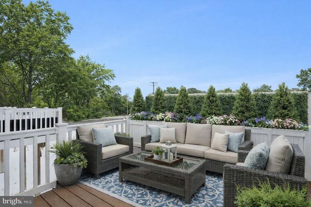 7831 WOLF RUN LN, Severn, MD 21144