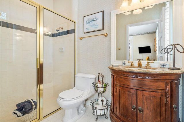 598 N Country Club Drive, Atlantis, FL 33462