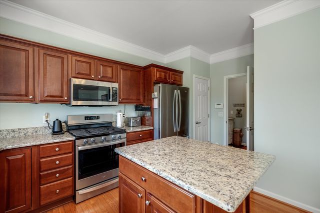 10153 E Avondale Circle, Superior Twp, MI 48198