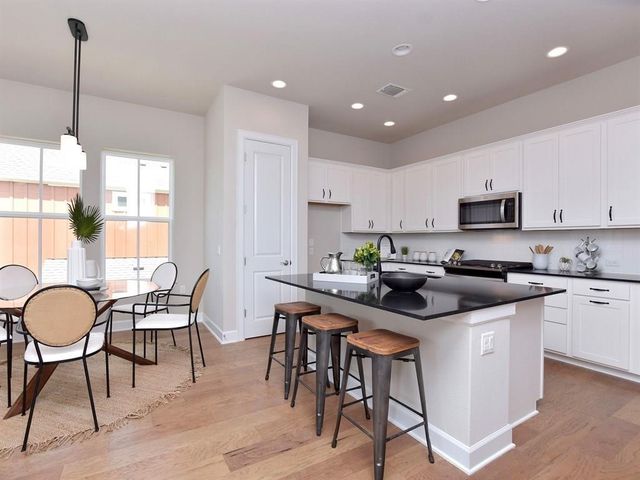 2908 Zach Scott ST, Austin, TX 78723