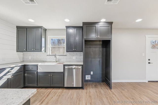 14380 S 246th West Place, Kellyville, OK 74039