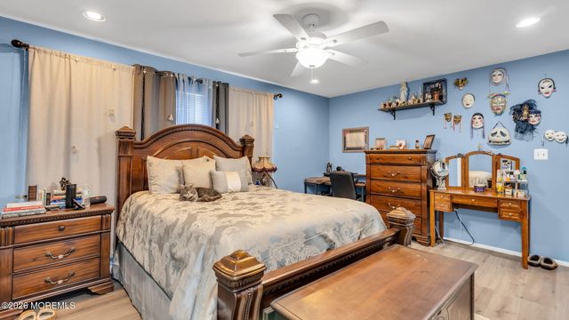 55 Perri Road, Freehold, NJ 07728