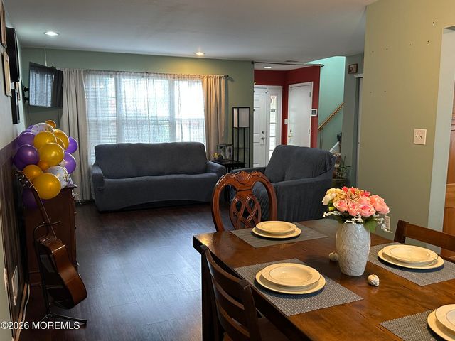 55 Perri Road, Freehold, NJ 07728