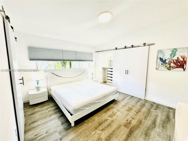 3751 NE 170th St 4, North Miami Beach, FL 33160