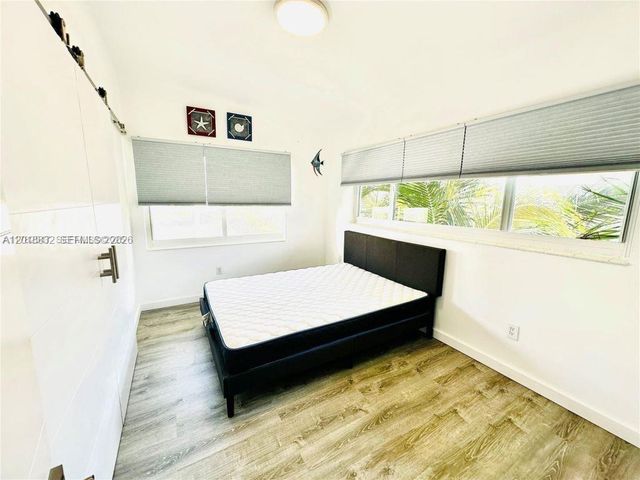3751 NE 170th St 4, North Miami Beach, FL 33160