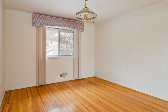 140 Bradford Road, Henrietta, NY 14534