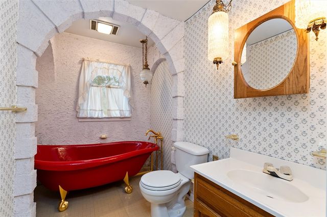 140 Bradford Road, Henrietta, NY 14534