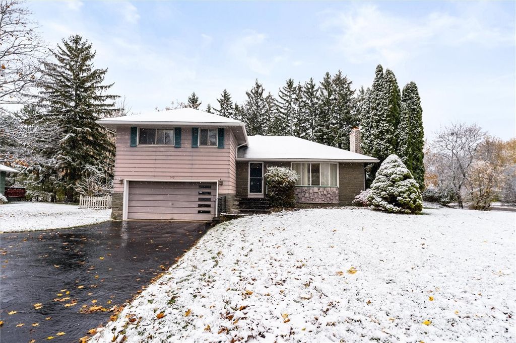 140 Bradford Road, Henrietta, NY 14534