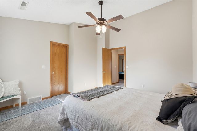 1425 Kodiak Court, Coralville, IA 52241