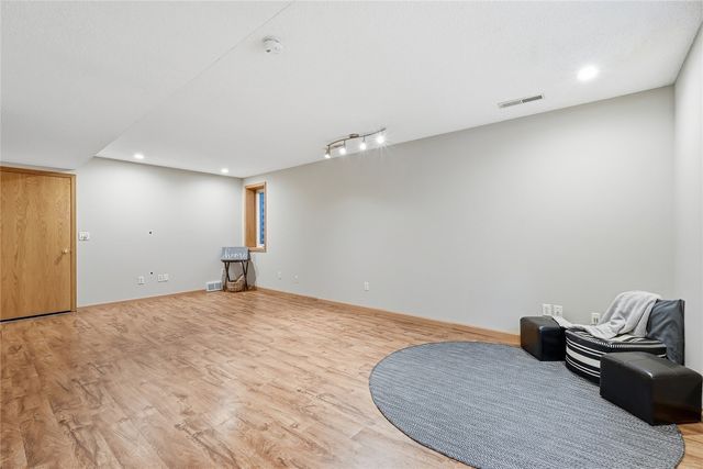 1425 Kodiak Court, Coralville, IA 52241