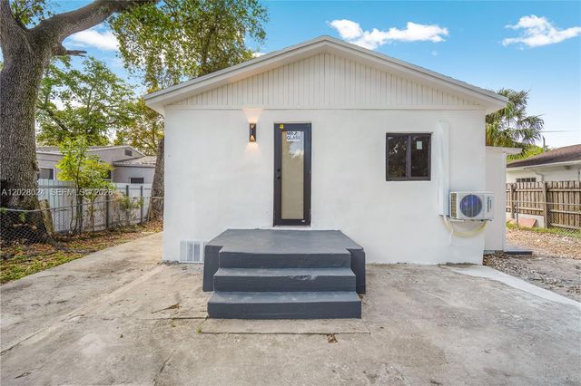 5511 NW 4th Avenue, Miami, FL 33127