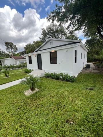 5511 NW 4th Avenue, Miami, FL 33127