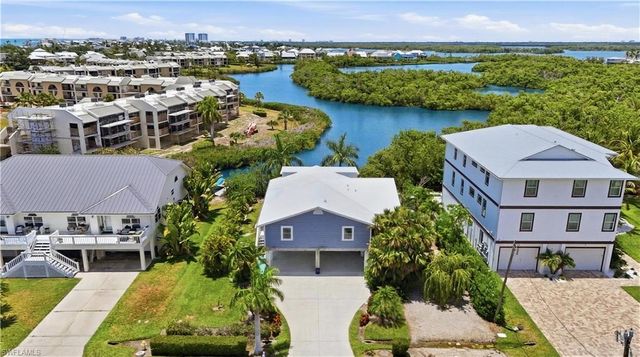 21560 Widgeon TER, Fort Myers Beach, FL 33931